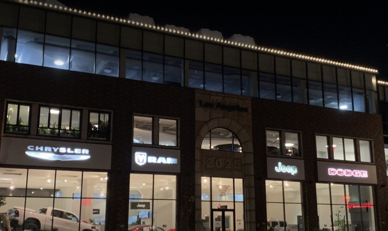 Los Angeles Chrysler Dodge Jeep RAM - Los Angeles, CA | Cars.com